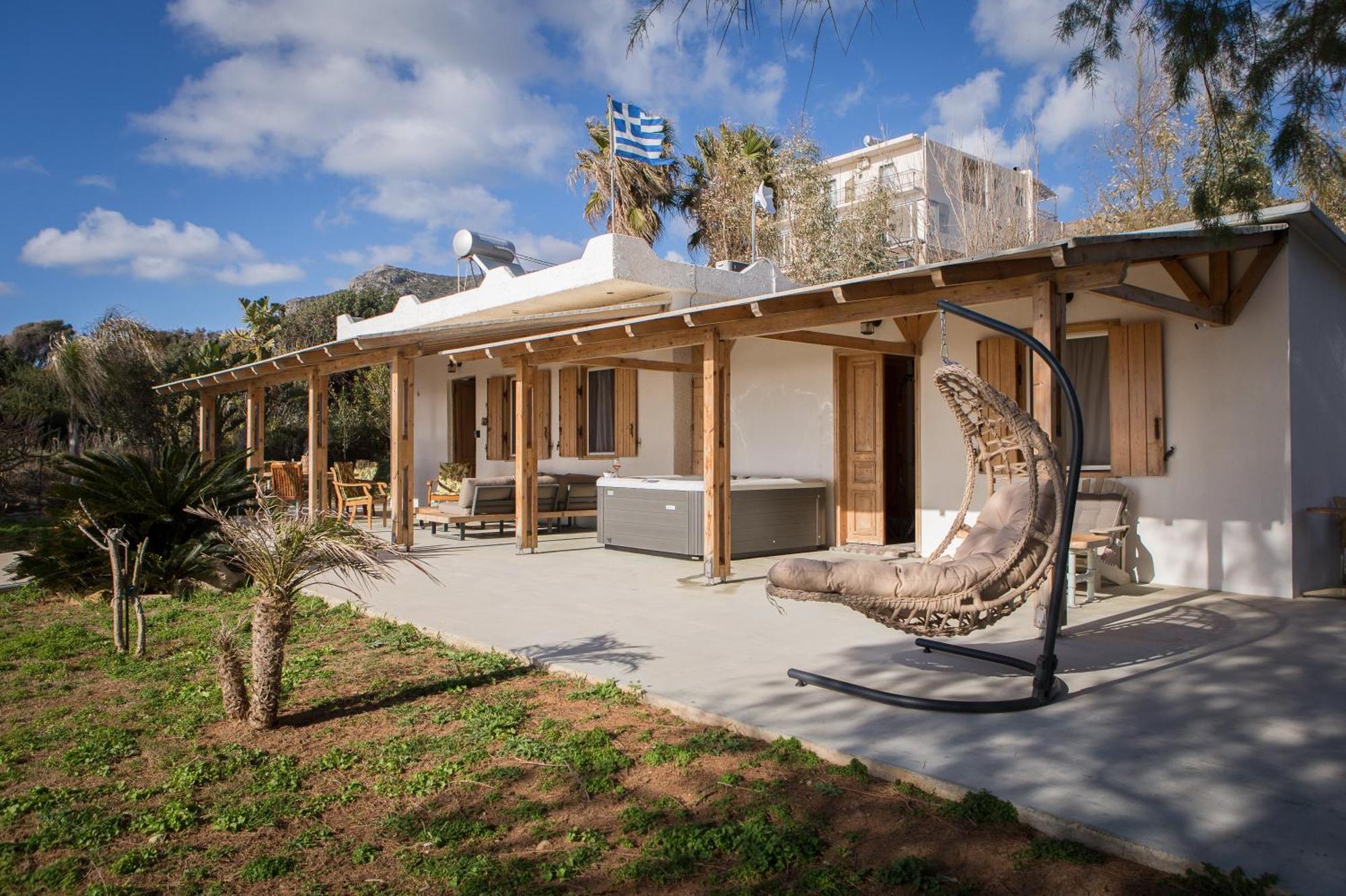 Mera Beachfront House - Phalasarna Exterior foto